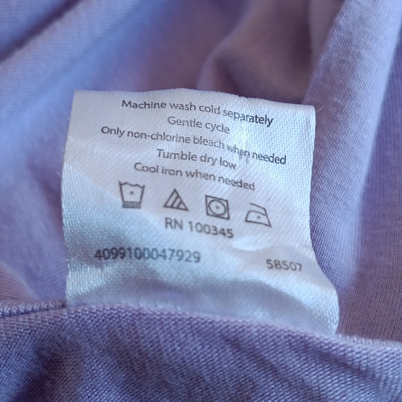 Lavender Robe - Picture 4 of 4